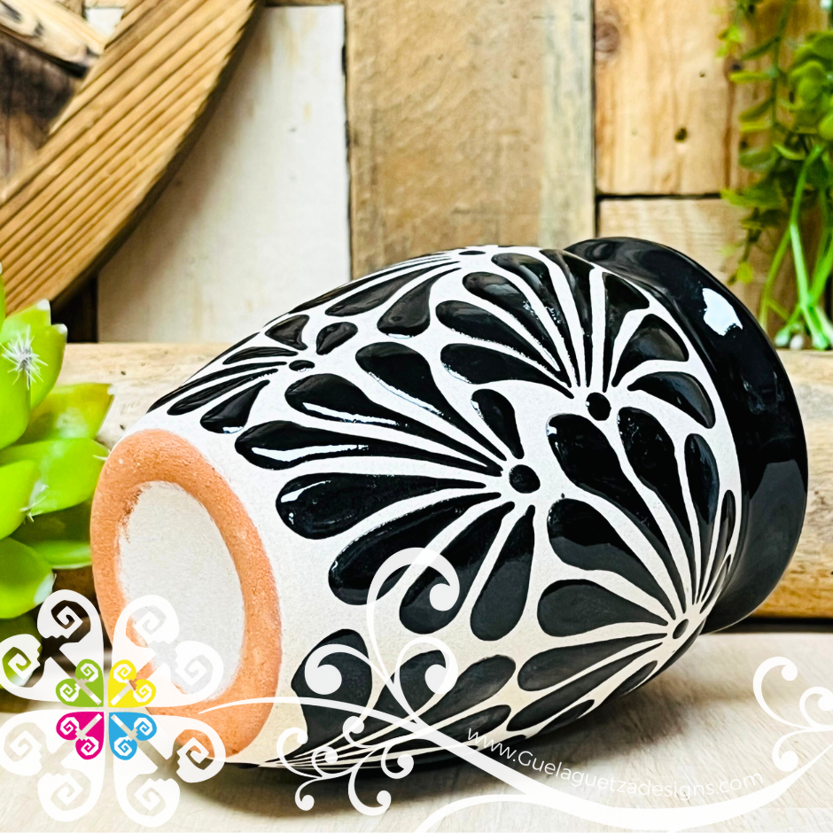 Set of White with Black Espiga Plumeado Cantarito Cup - Set Clay Cantarito