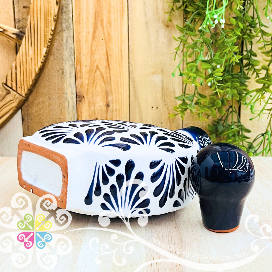 Cobalt Blue Espiga Tequilero Bottle - Clay Licorera