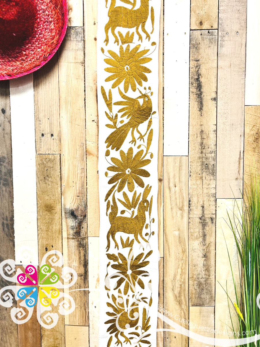Light Brown Small Solid Otomi Table Runner - Camino de Tenango