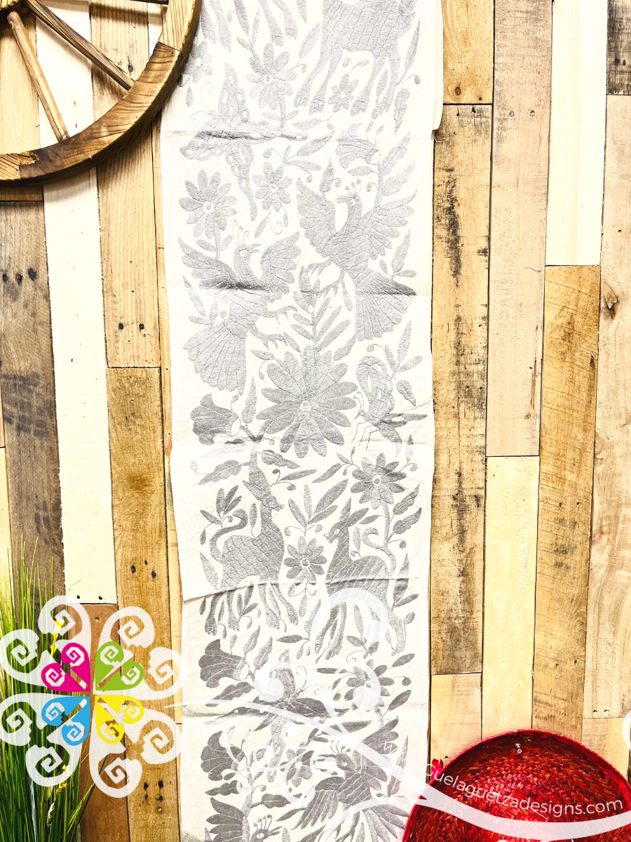 Light Gray Large Solid Color Otomi Table Runner - Camino de Tenango