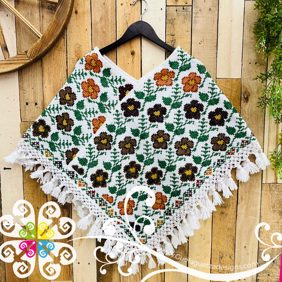 White Roses Design Embroider Poncho - Mañanita