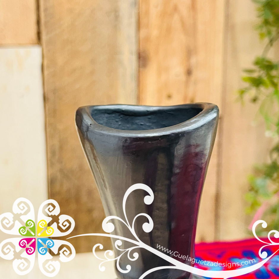 Small Cartuchero Vase - Barro Negro Oaxaca