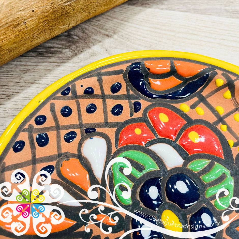 Set of 4 Medium Floral Relieve Chiffon Plates - Set Clay Flat Plates