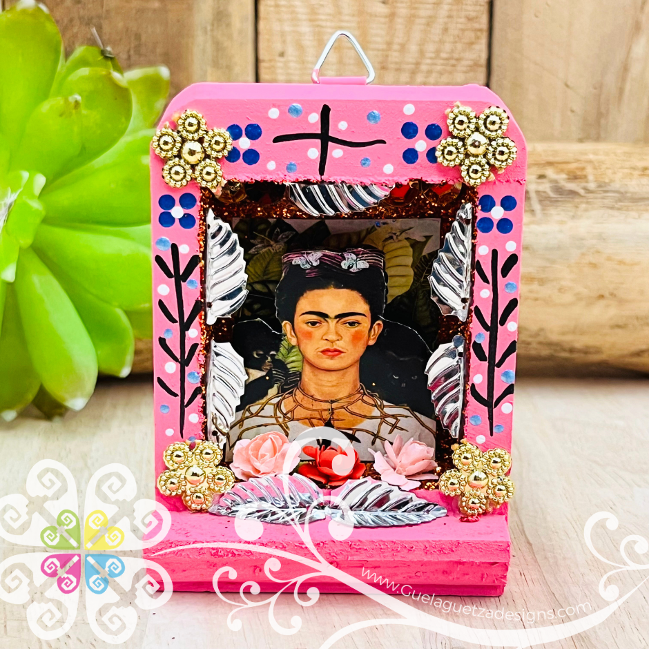 Miniature Frida Nicho Shadow Box - Cajita Decorativa