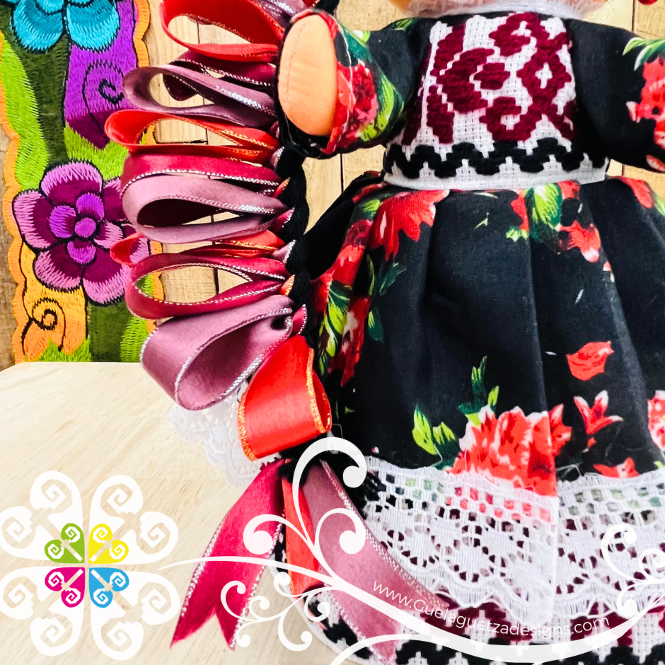 Panchita Mexican Otomi Doll - Fina