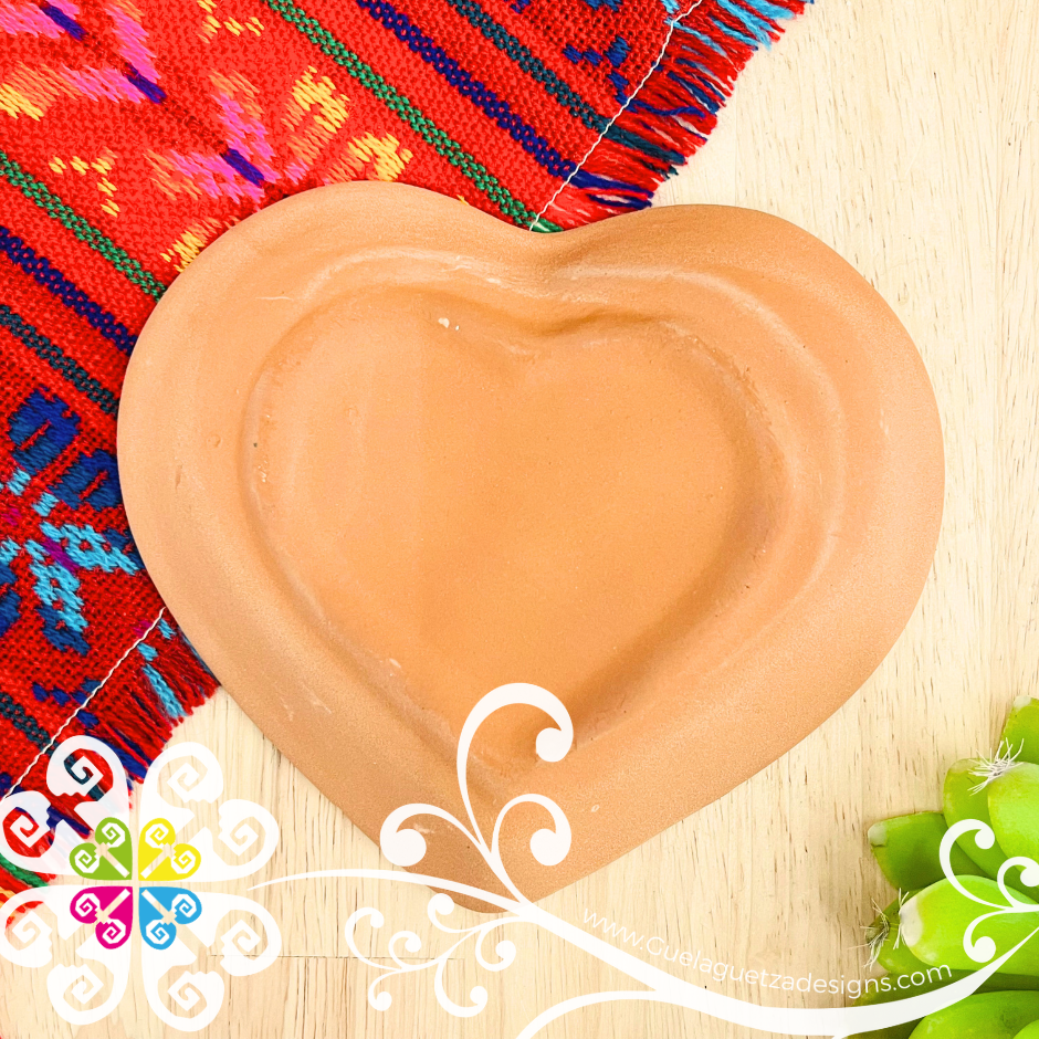 Set of 4 Small Natural / White Corazon Plate - Set Clay Flat Plates