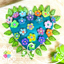 Medium Flower Design Corazon de la Vida - Corazon de Pared - Barro Cocido