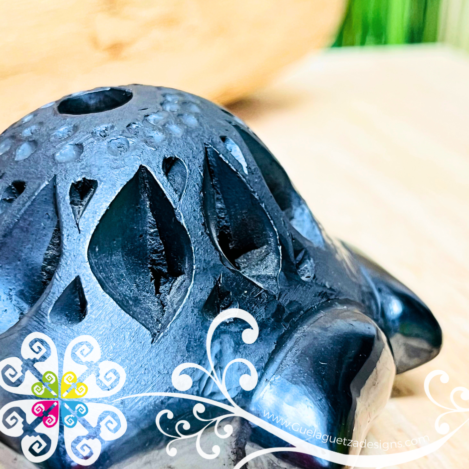 Small Turtle Black Clay Figure - Barro Negro Oaxaca