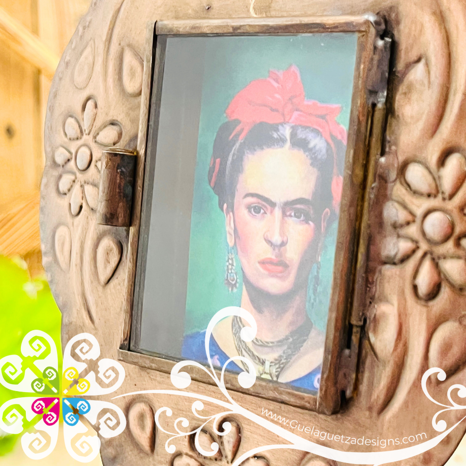 Large Cobrizado Frida Nicho Frame - Hojalata San Miguel Collection