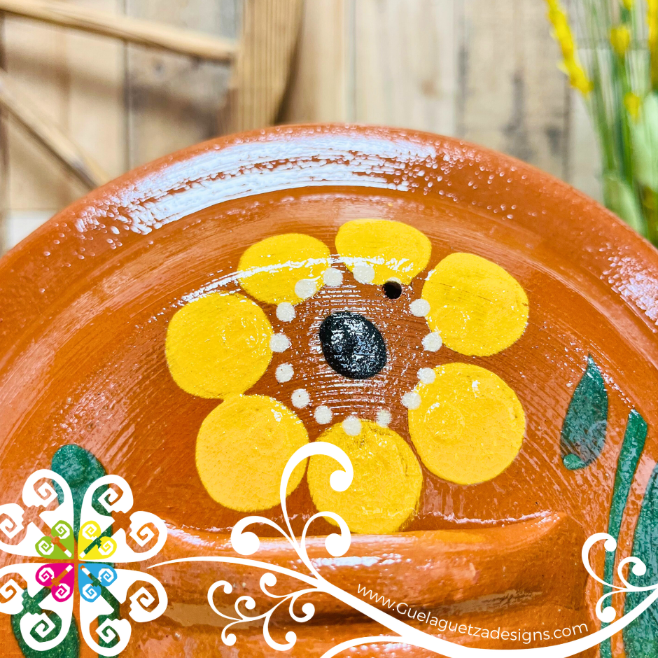 Small Flor Cazuela Barro con Tapa