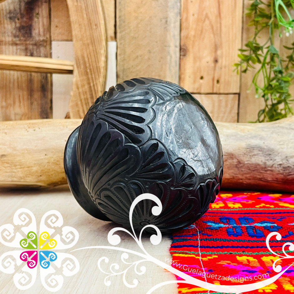 Small Olla Planter Black Clay Vase - Barro Negro Oaxaca
