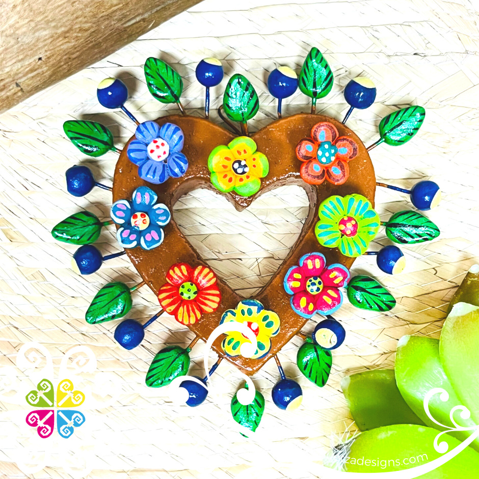Mini Hollow Design Heart - Corazon de la Vida - Barro Cocido