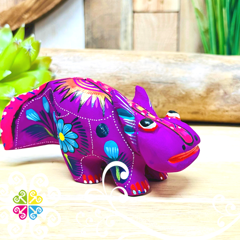 Small Axolotl Alebrije - Handcarve Wood Decoration Figure
