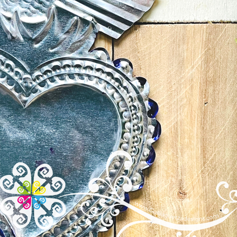 Medium Heart Orange Blue Crown - Hojalata Wall Decor