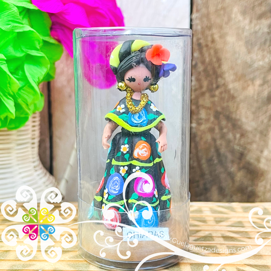 7- Chiapas Little Doll Figurine - Fondant Doll