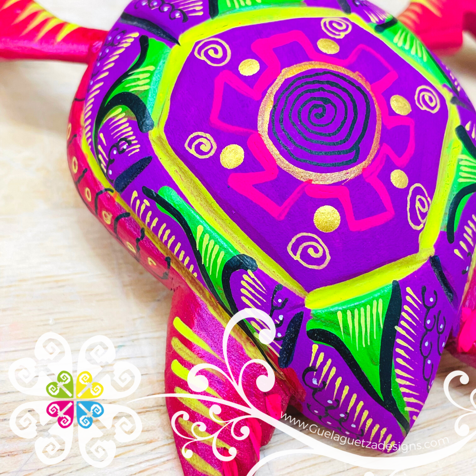 Medium Turtle Alebrije- Handcarve Wood Decoration Figure