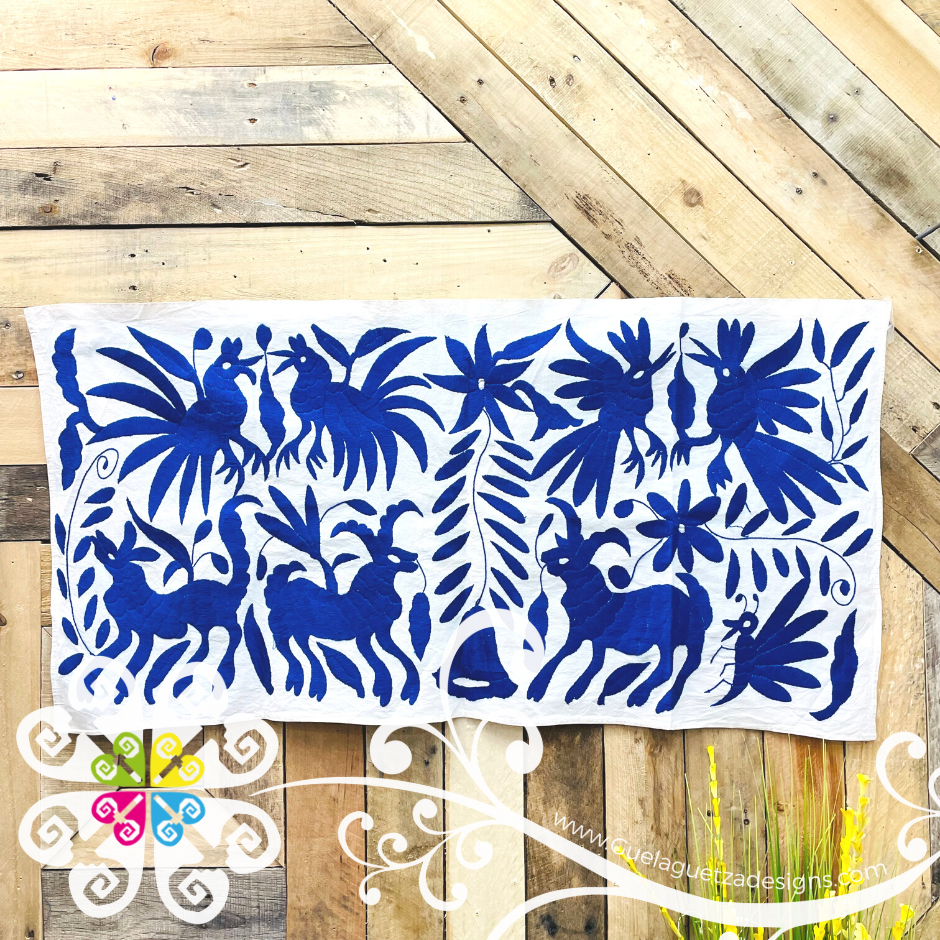 Solid Small Otomi Center Piece - Camino de Tenango
