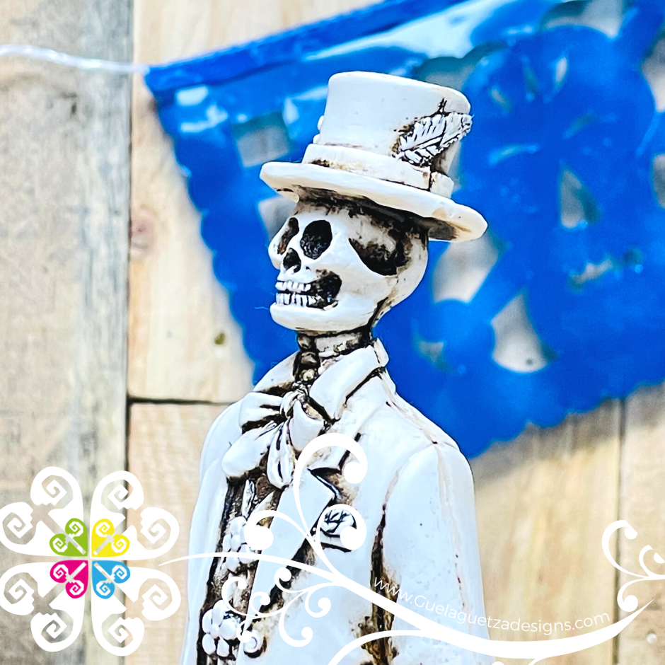 Medium Elegant Catrin - Day of the Dead Decoration Resin Statue