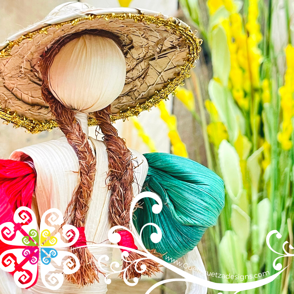 Large Mexicana Doll - Corn Husk Doll