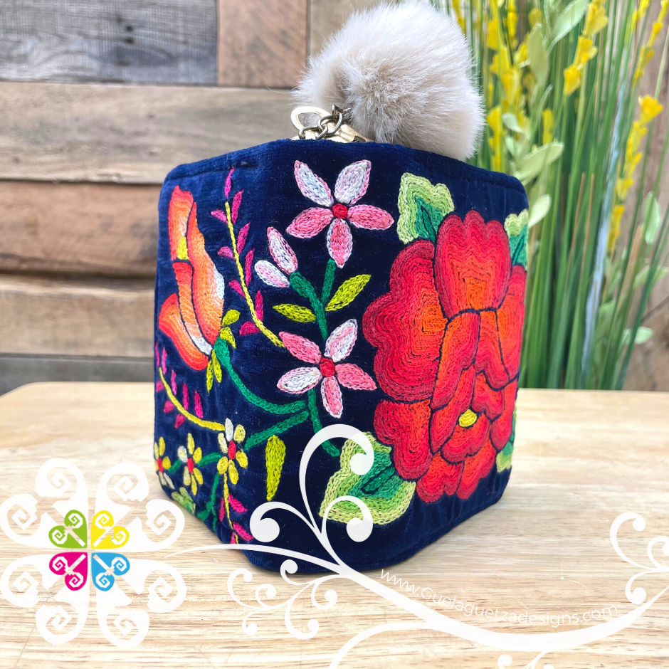 Small Tehuana Embroider Wallet