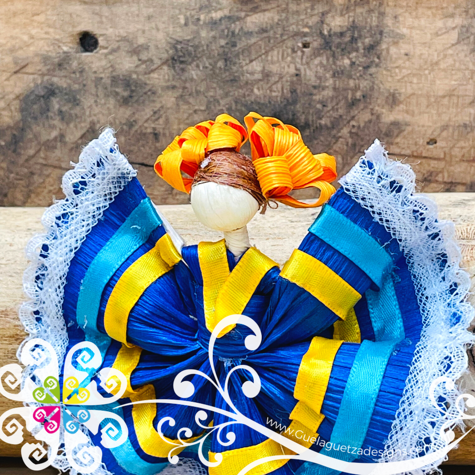 Wide Skirt Doll Magnet