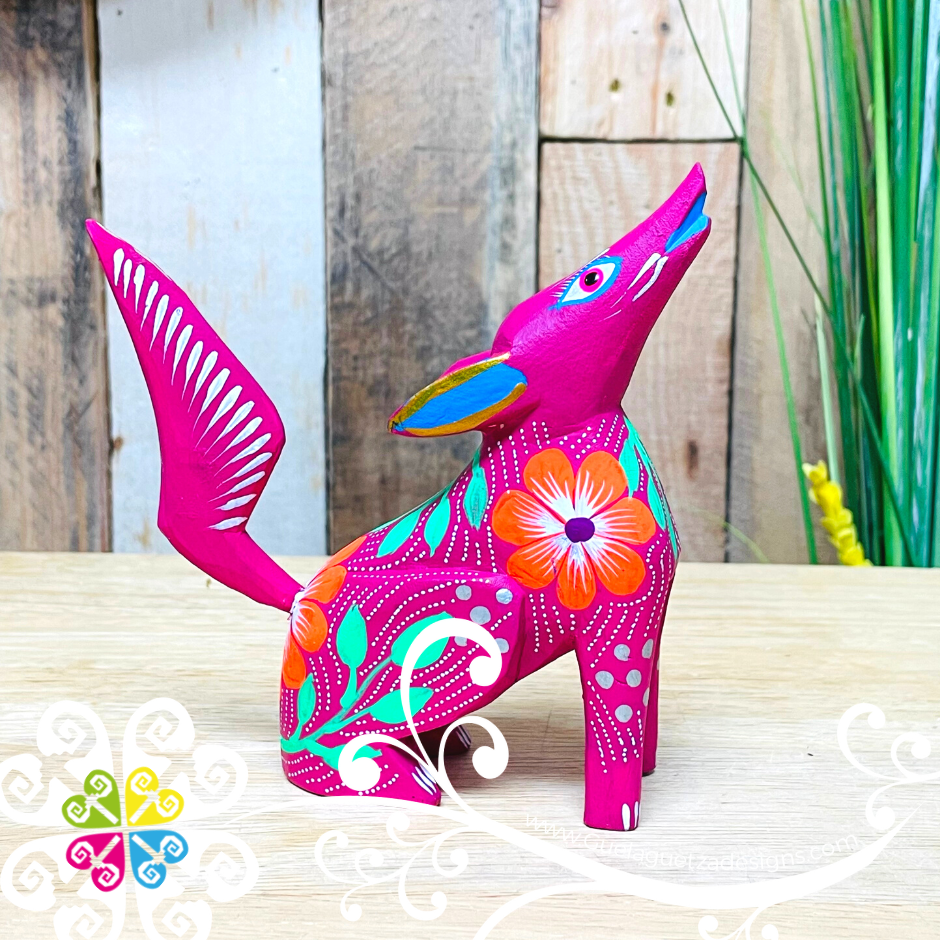 Medium Howling Wolf Alebrije- Handcarve Wood Decoration Figure