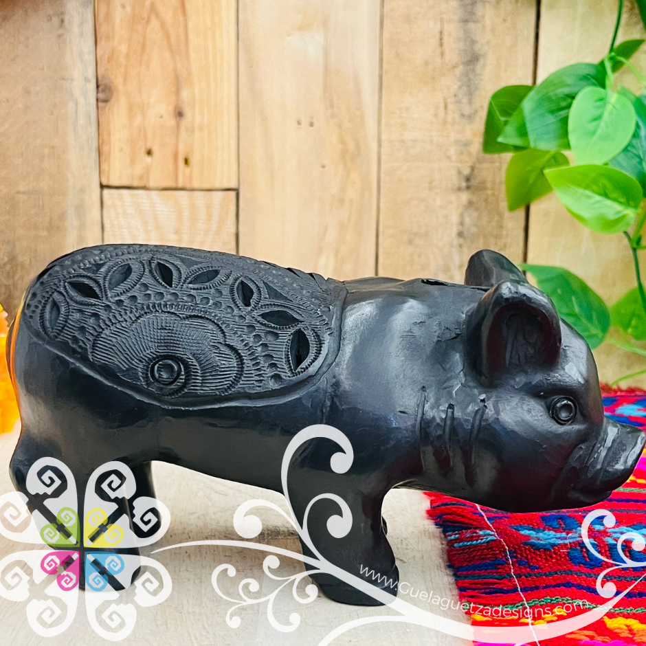 Cute Piggy Figure - Black Clay Oaxaca
