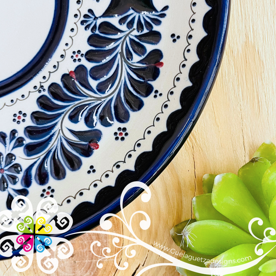 Large Round Navy Blue Serving Tray - Barro Alta Temperatura