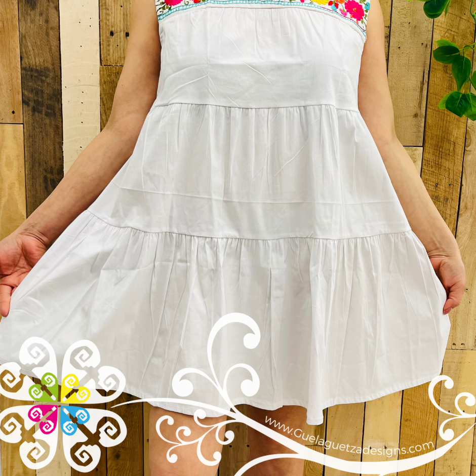 Small/Medium Bata Lupita - Embroider Women Dress