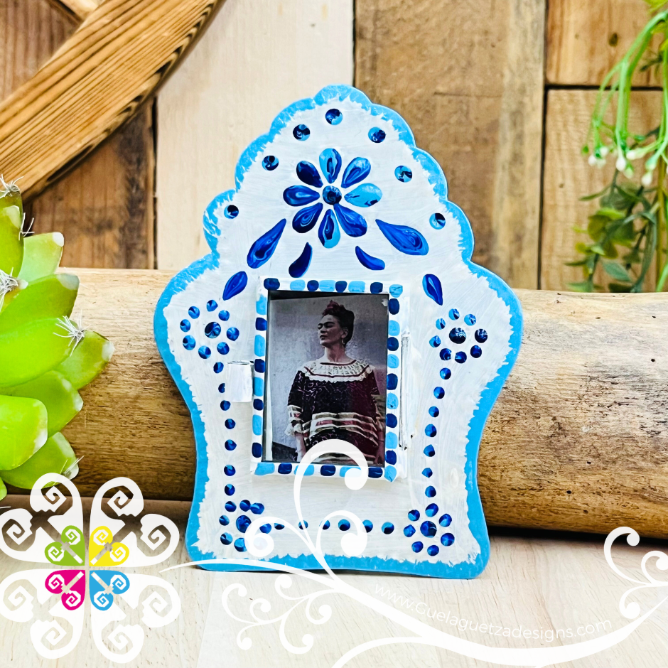 Small Frida Nicho Frame - Hojalata San Miguel Collection
