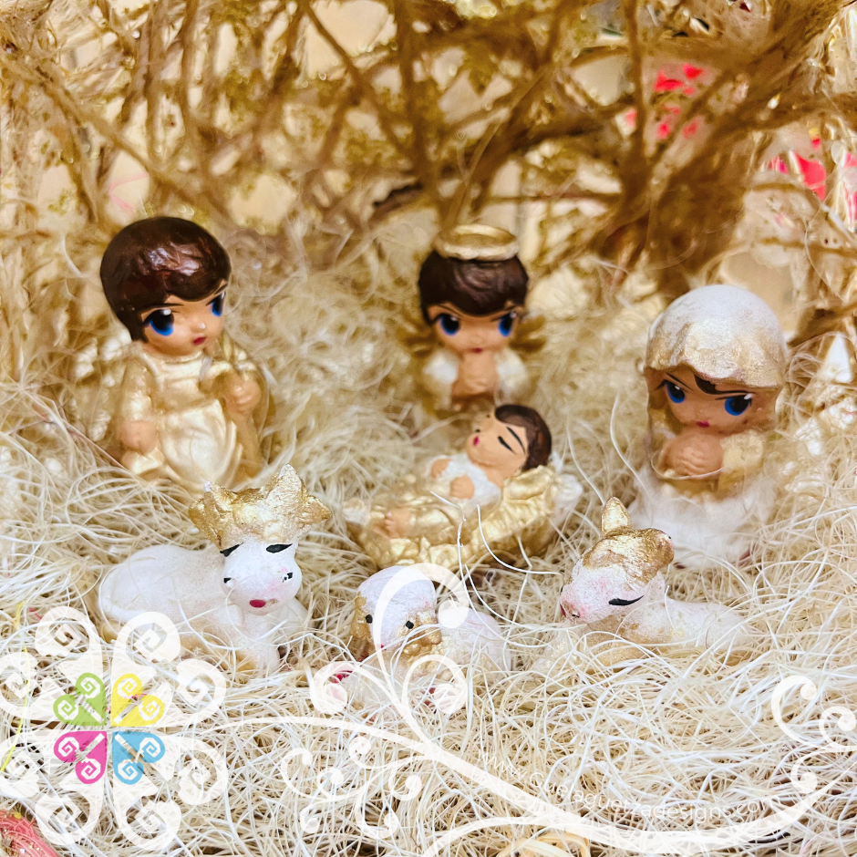 Small Nacimiento Mimbre - Wicker Nativity Scene - Nacimiento Navideno