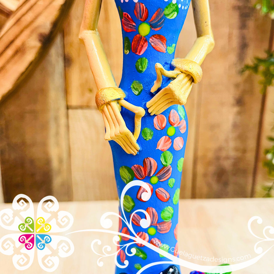 Medium Catrina Elegante Clay Catrina - Michoacan Clay Home