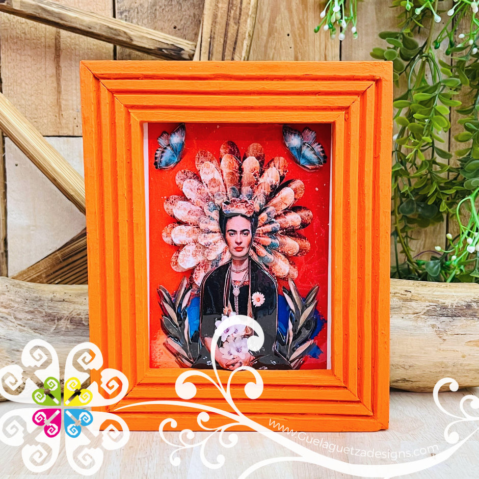Frida - Encapsulado Wood Frame