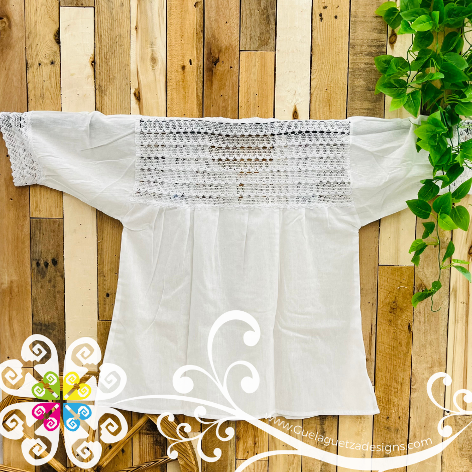 White Berta Embroider Top - 3/4 Sleeve - Blusa Bordada