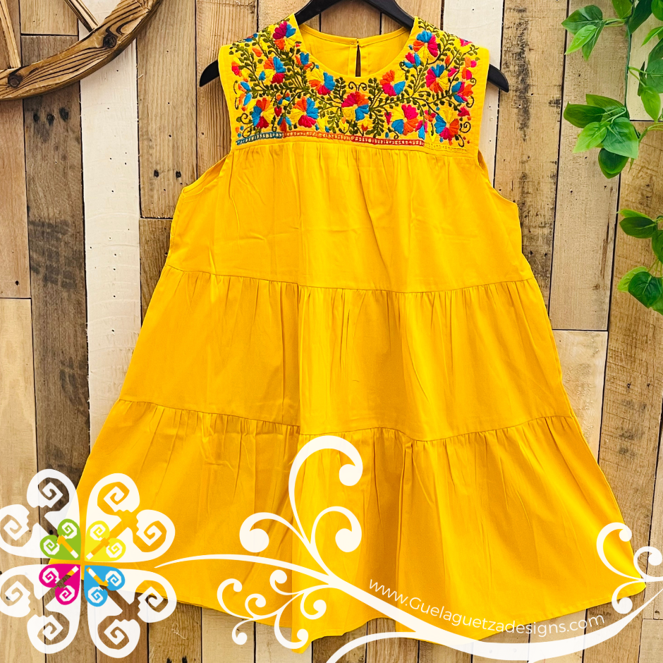 Small/Medium Bata Lupita - Embroider Women Dress