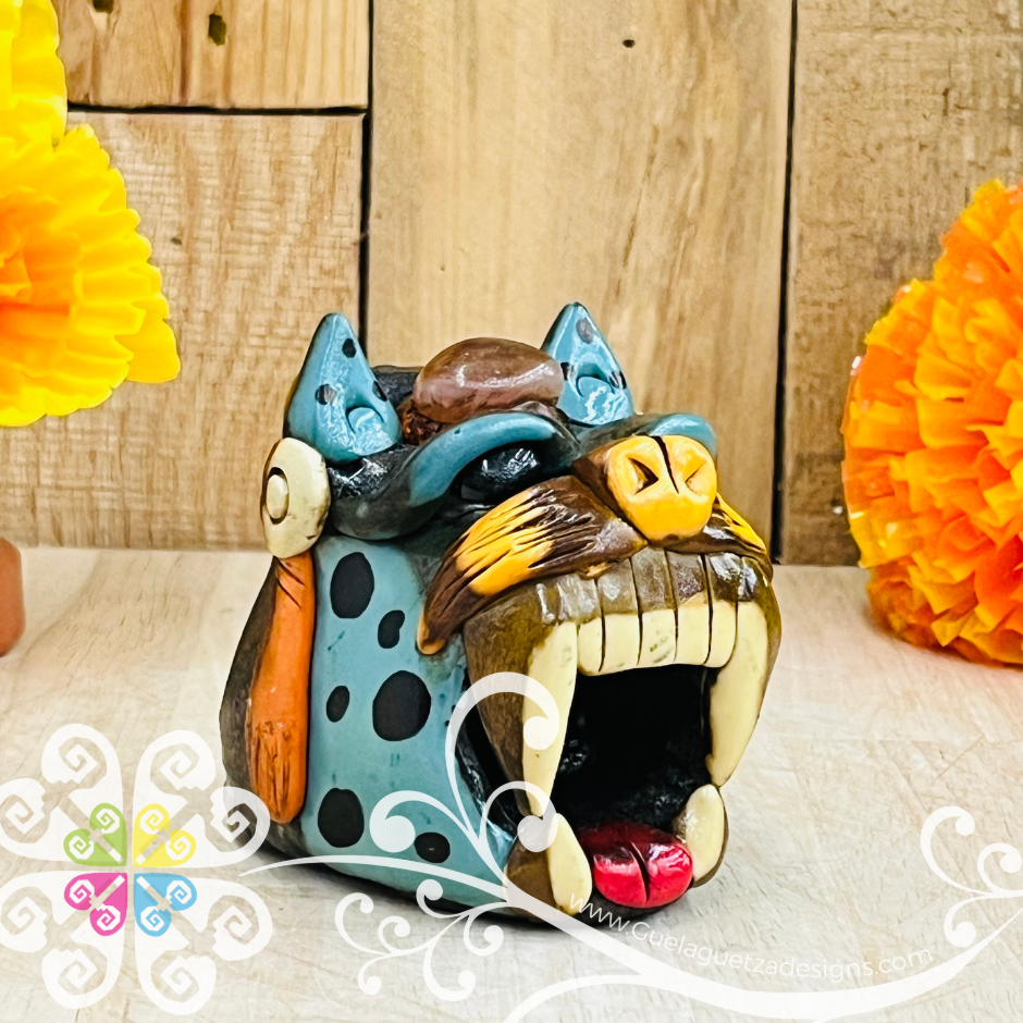 Medium Jaguar Ocarina Silbato - Resin & Epoxy Clay Whistle