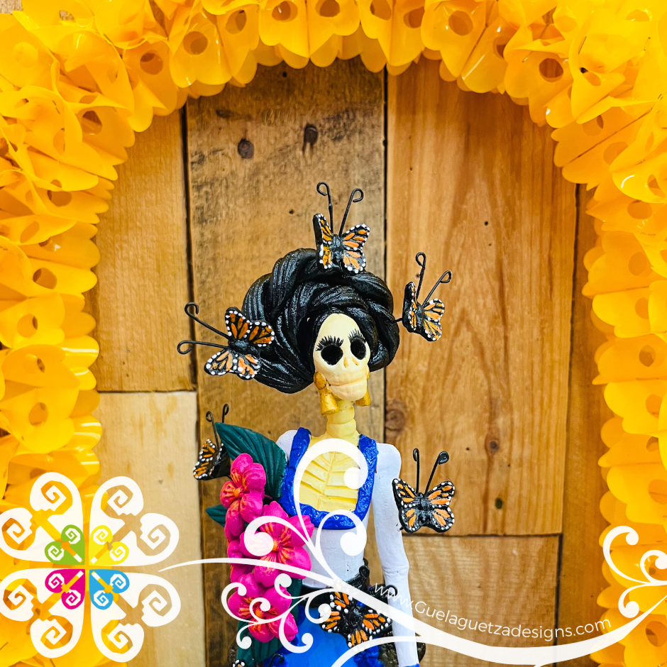 Small Mariposa Colores Fina Clay Catrina Michoacana - Capula Clay Home