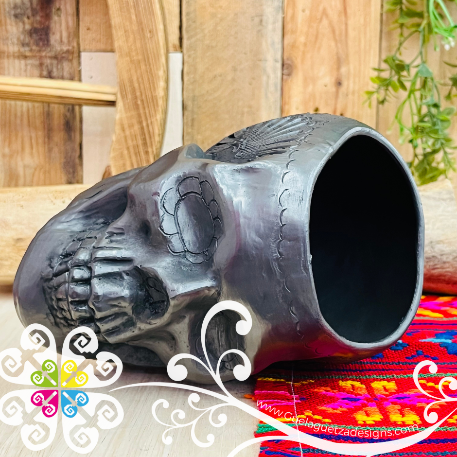 Large Macetera Craneo  - Black Clay Oaxaca