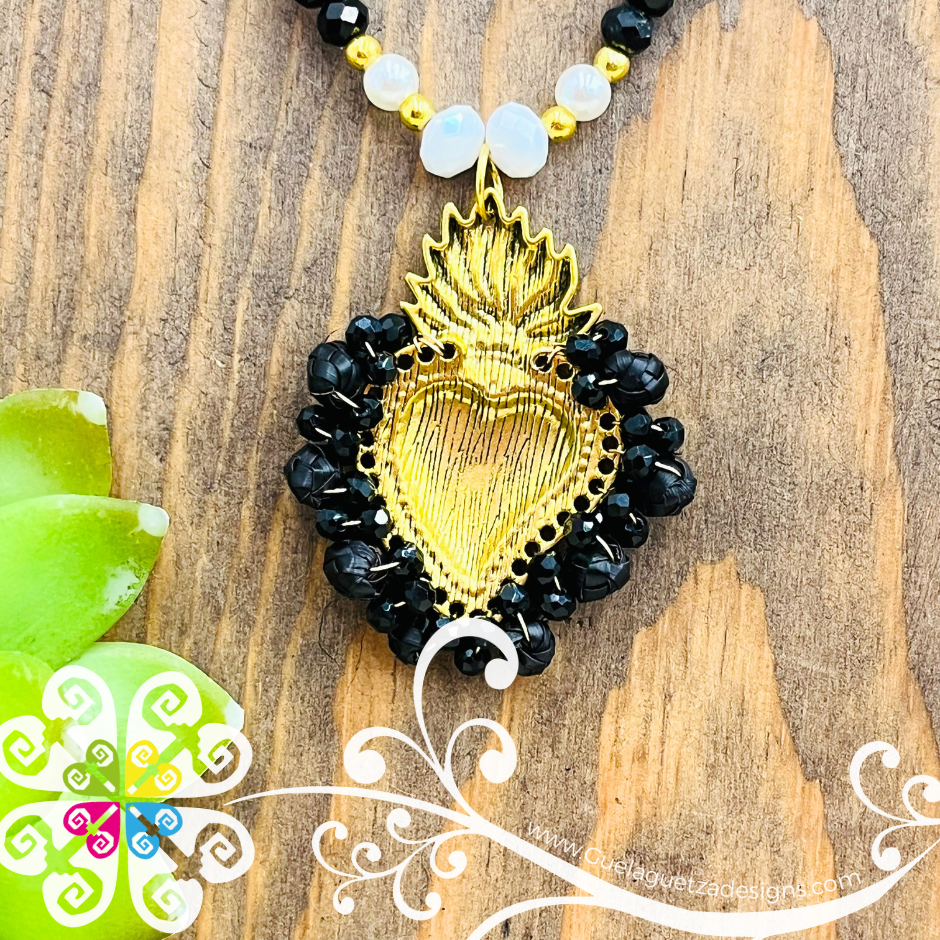 Corazon Milagro Necklace - Palm Necklace