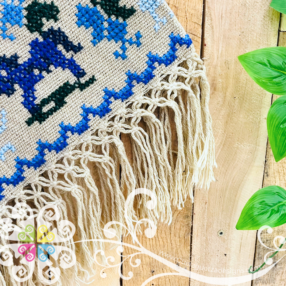 Plus Size Arbol de la Vida Design Beige Embroider Poncho - Mañanita