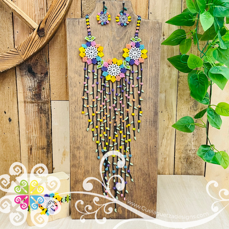 Trio Flower Beaded Necklace Set