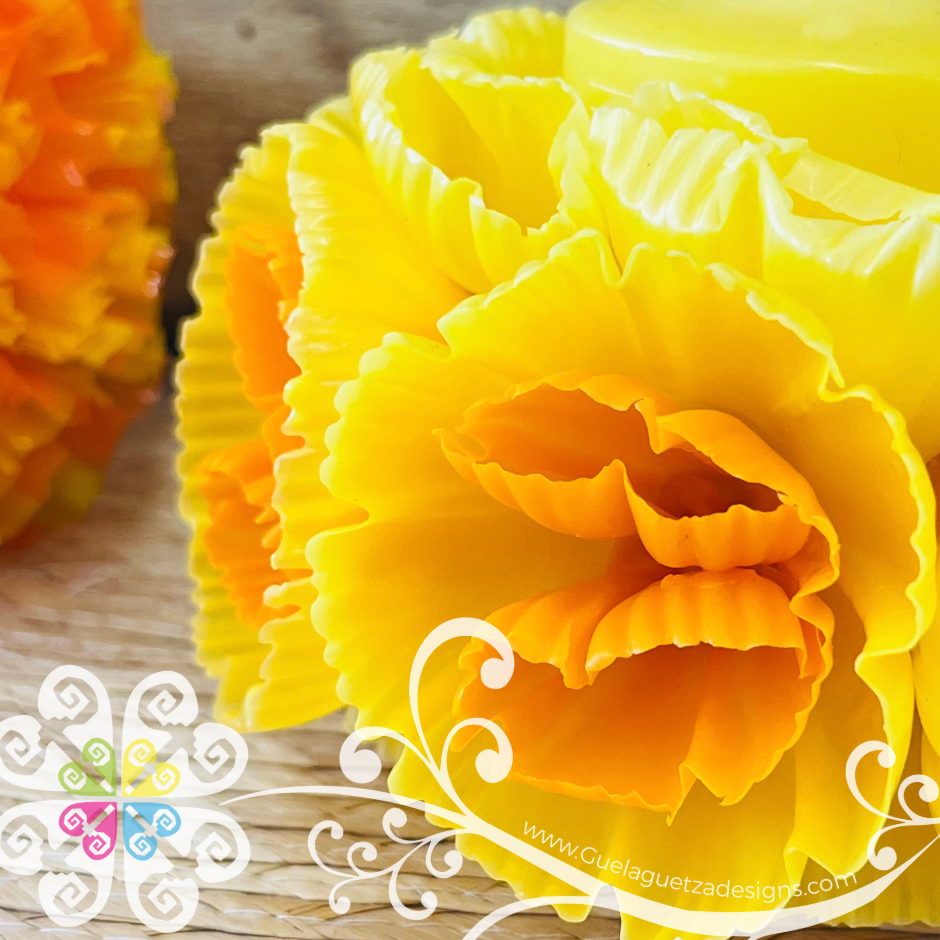 Yellow Cirio Escamado Elegancia Artesanal- Artisan Candles Vedesa