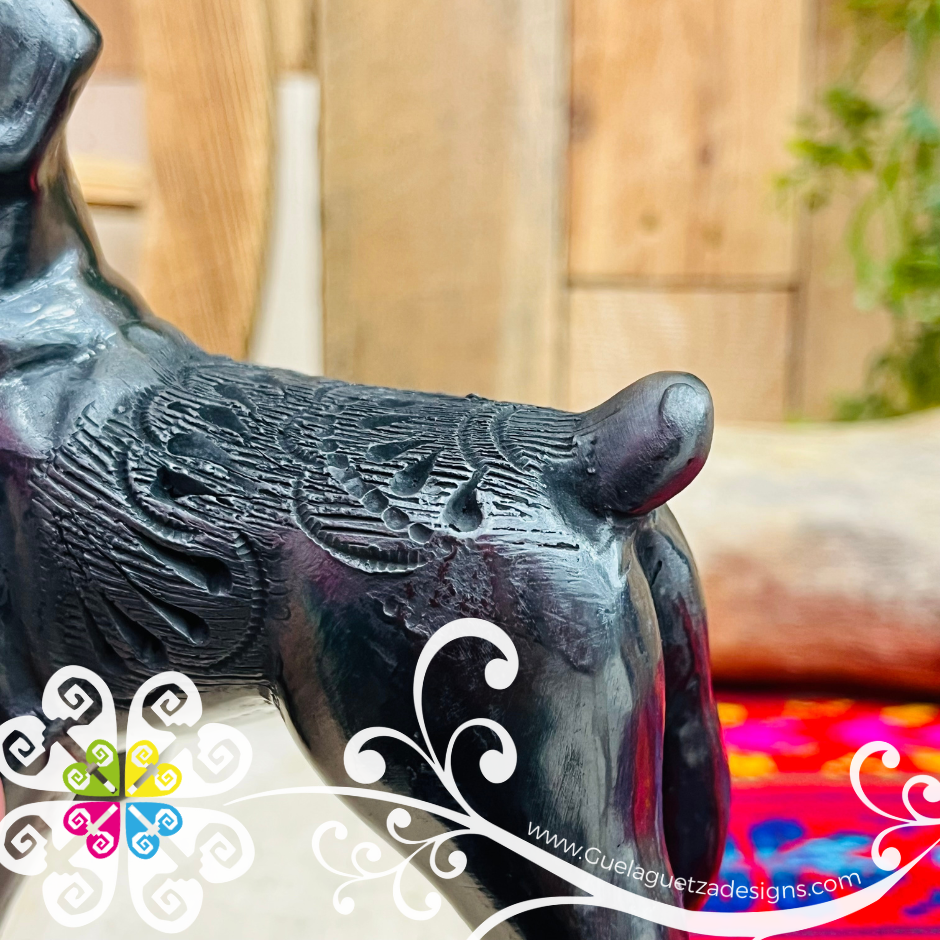 Rottweiler Dog Black Clay Figure - Barro Negro Oaxaca