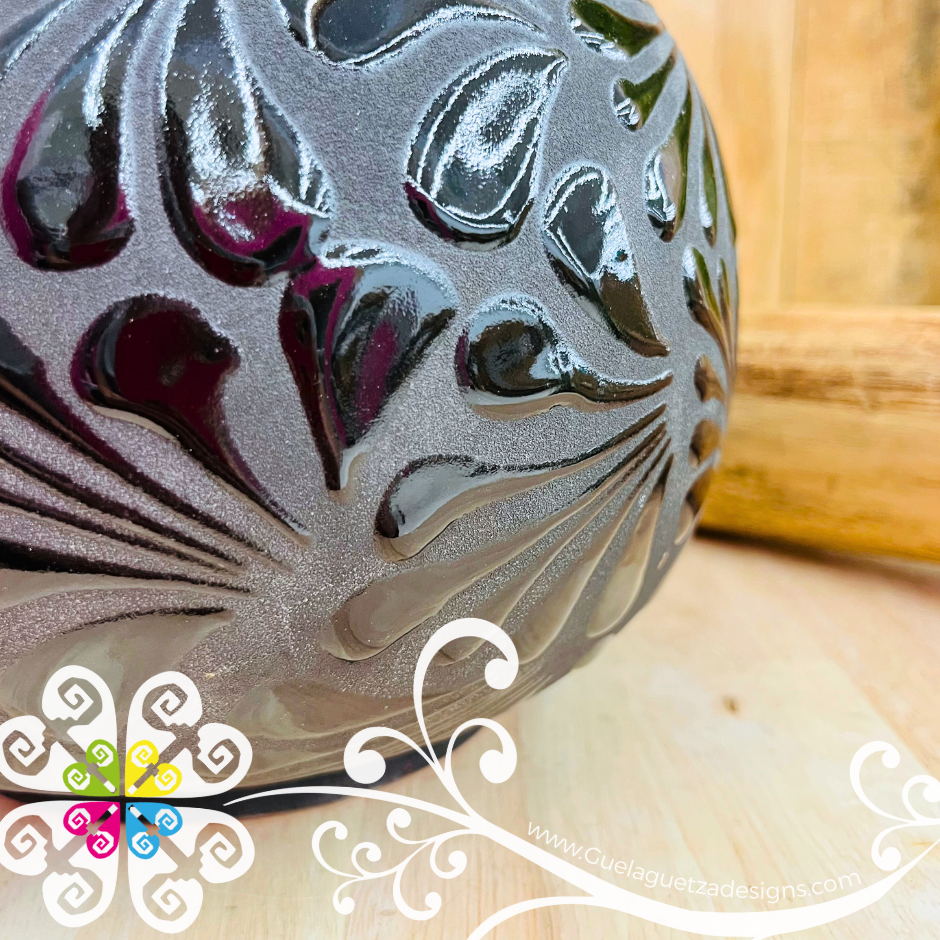 Black Espiga Bola Pitcher - Jarro de Barro