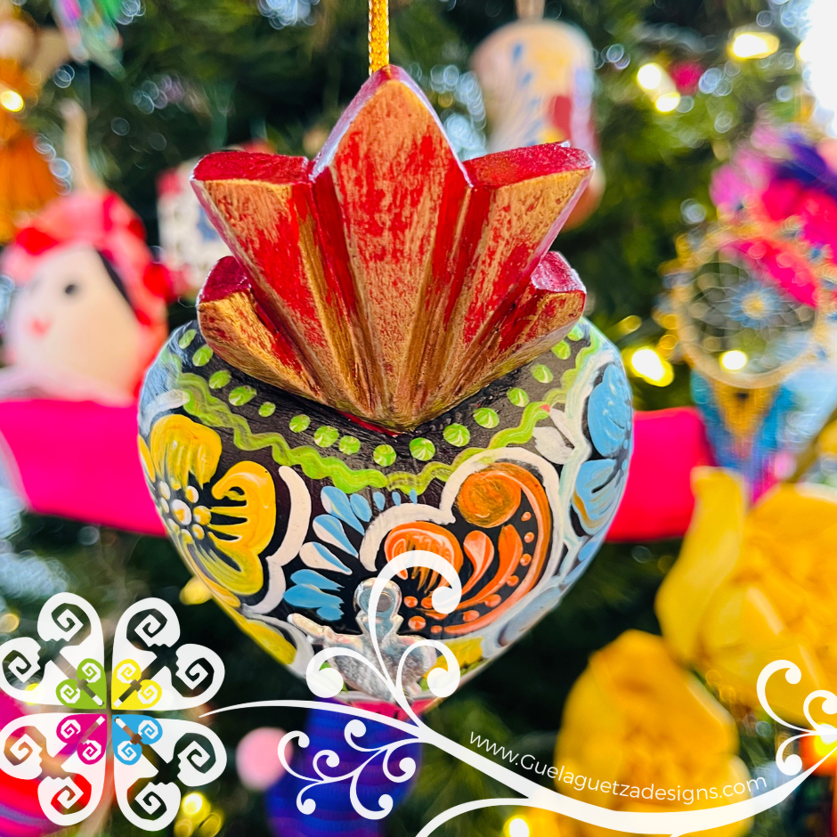 Mini Corazón Pintado - Christmas Ornament
