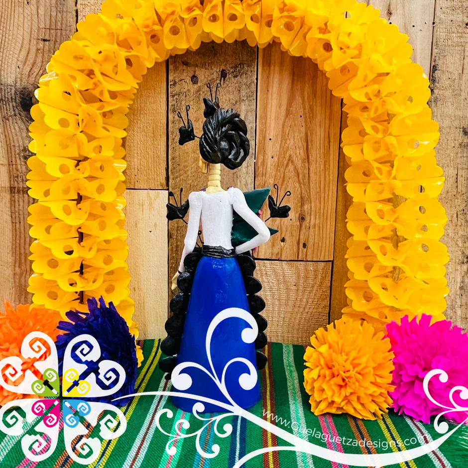 Small Mariposa Colores Fina Clay Catrina Michoacana - Capula Clay Home