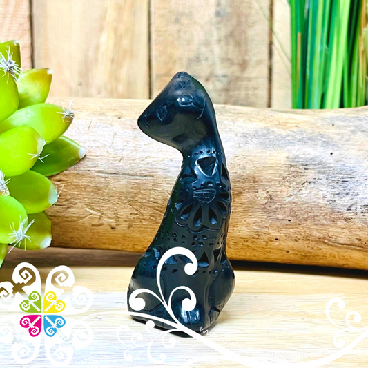 Mini Bent Cat Black Clay Figure - Barro Negro Oaxaca