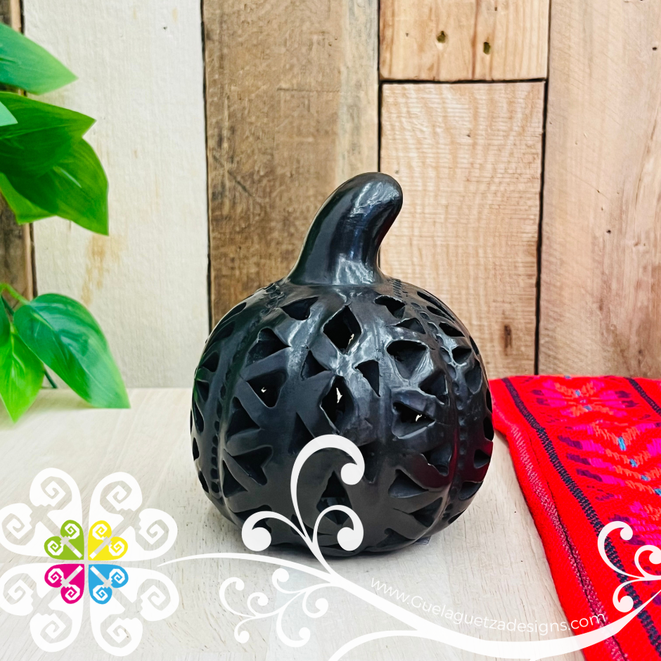 Calabaza Candle Holder - Barro Negro Oaxaca