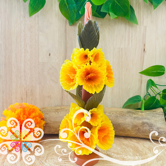 Large Yellow Vela Escamada Banderilla Elegancia Artesanal- Artisan Candles Vedesa