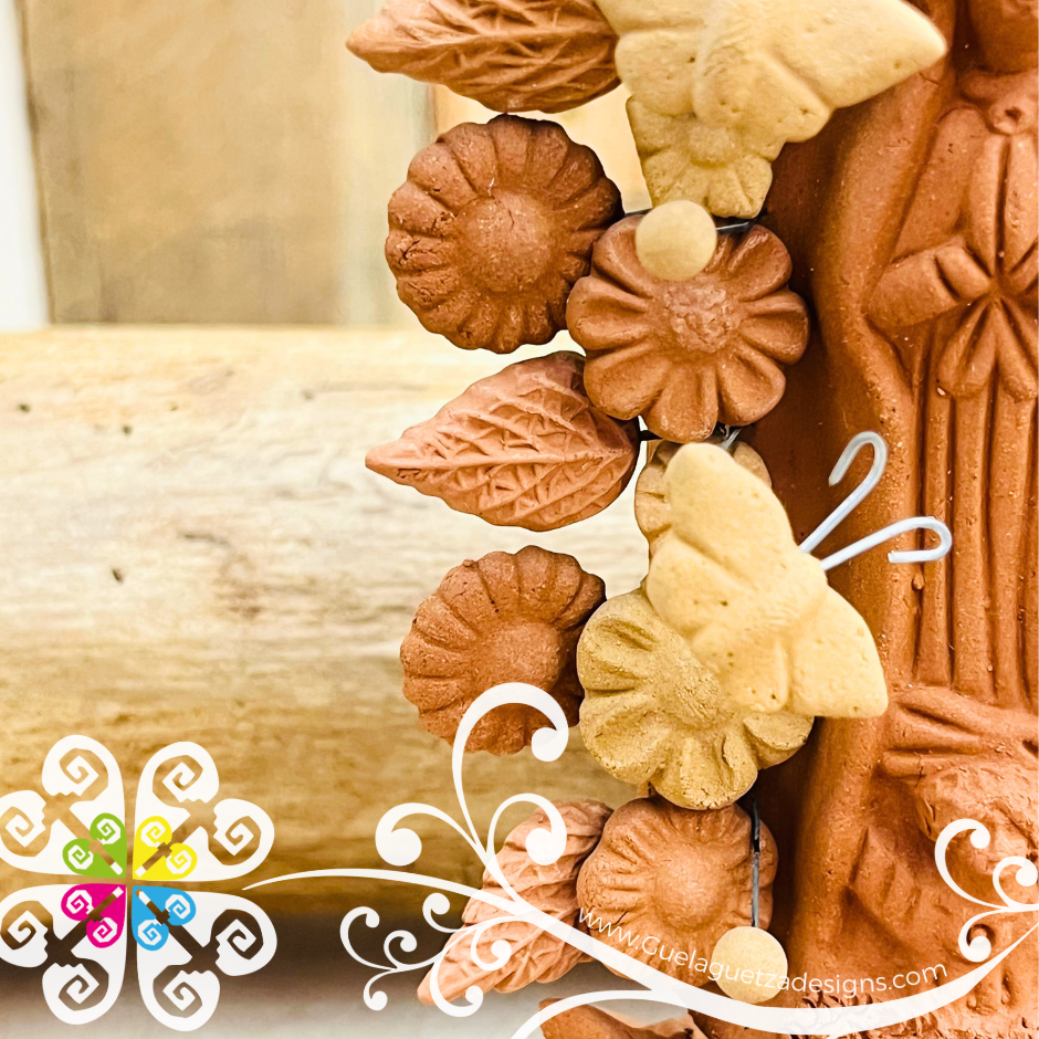 Virgen de Guadalupe Maguey Home Decor - Barro Metepec